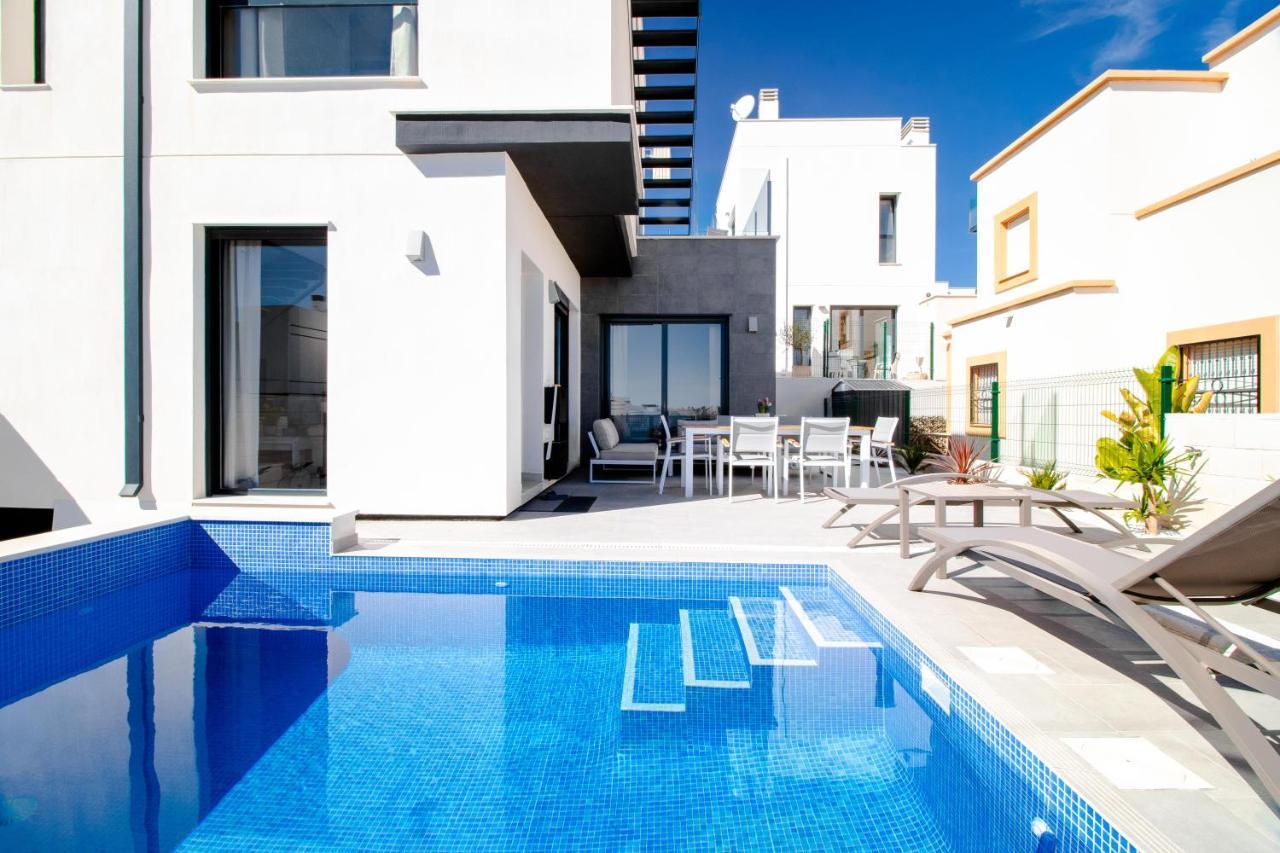 Villa De Lujo Con Piscina أوريويلا المظهر الخارجي الصورة